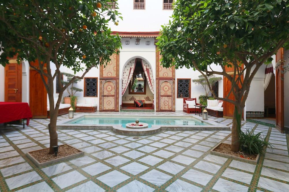 Riad Zineb Hotel Marrakesh Exterior photo